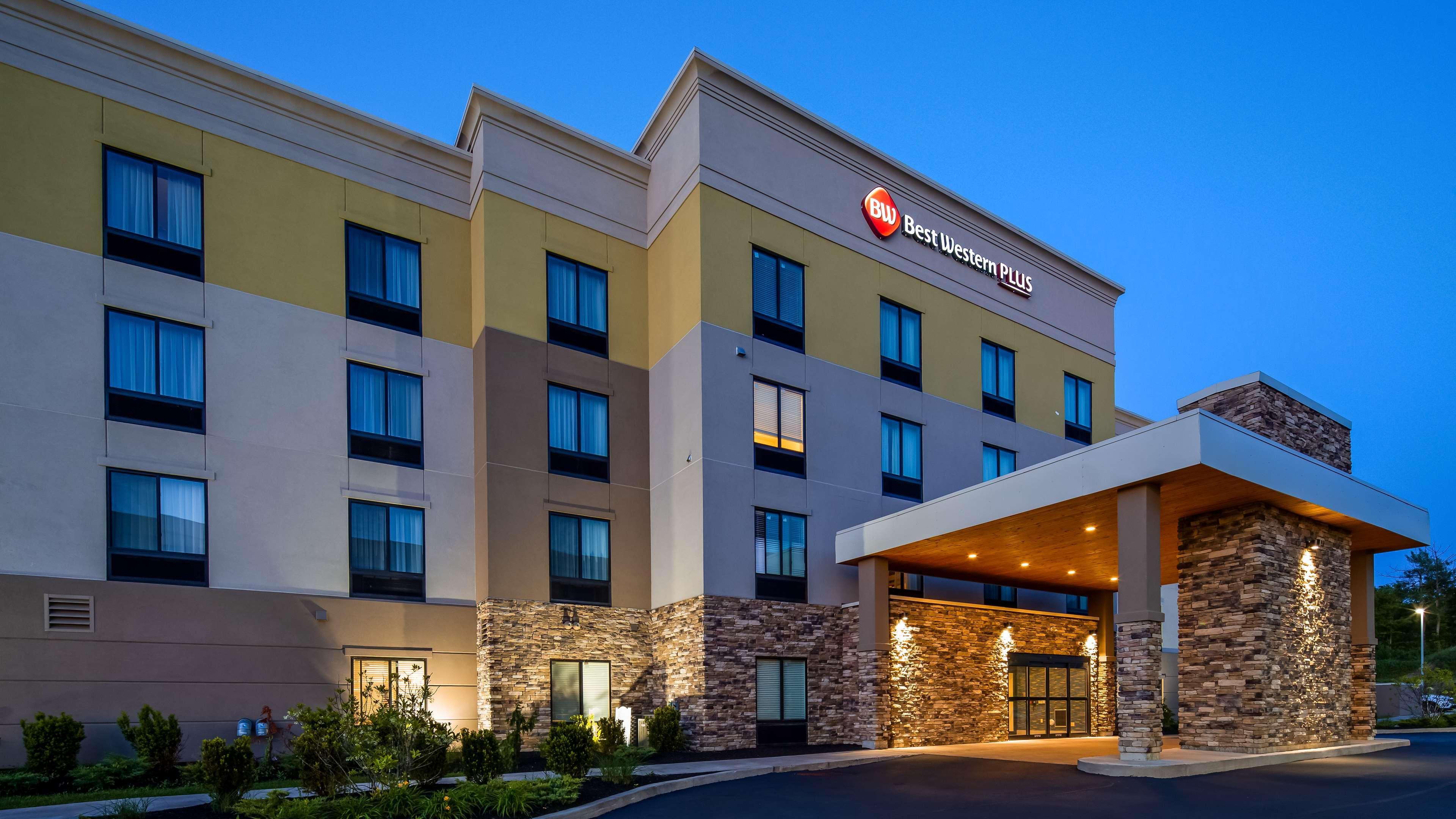 Best Western Plus Midwest Inn Омаха Екстер'єр фото