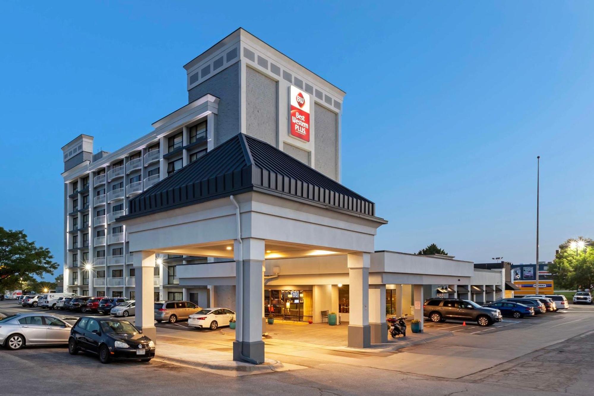 Best Western Plus Midwest Inn Омаха Екстер'єр фото